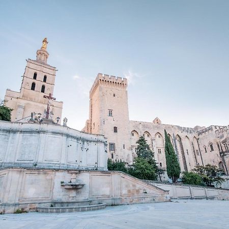 אביניון Place Du Palais Des Papes 3 Chambres Parking Climatisation 3 Salles De Bain מראה חיצוני תמונה